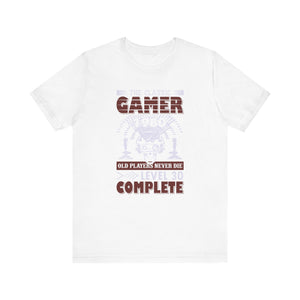 The Classic Gamer 1980 T-shirt, Gaming Tshirt, Game Lover Shirt, Classic Unisex Shirt, Crewneck Shirt, Short Sleeve Tee, Gift for Him